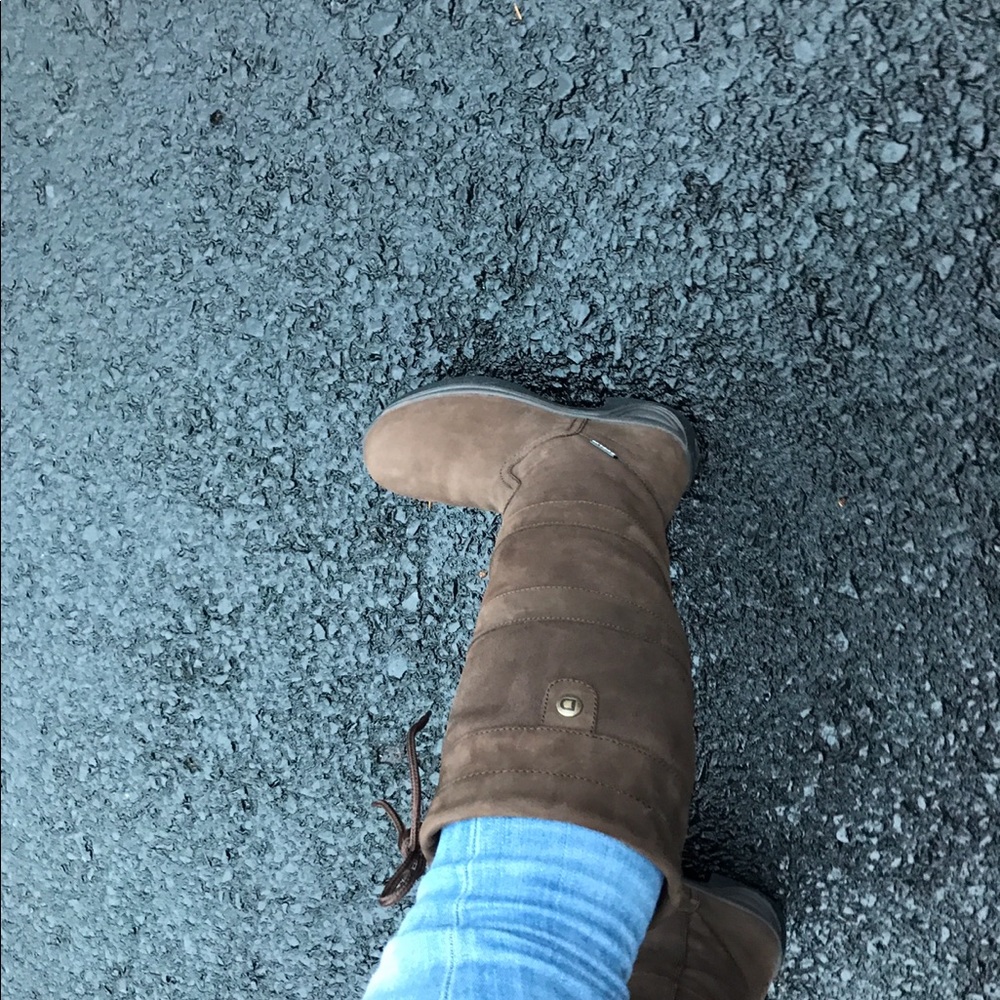 Dublin River Boots Size 9.5